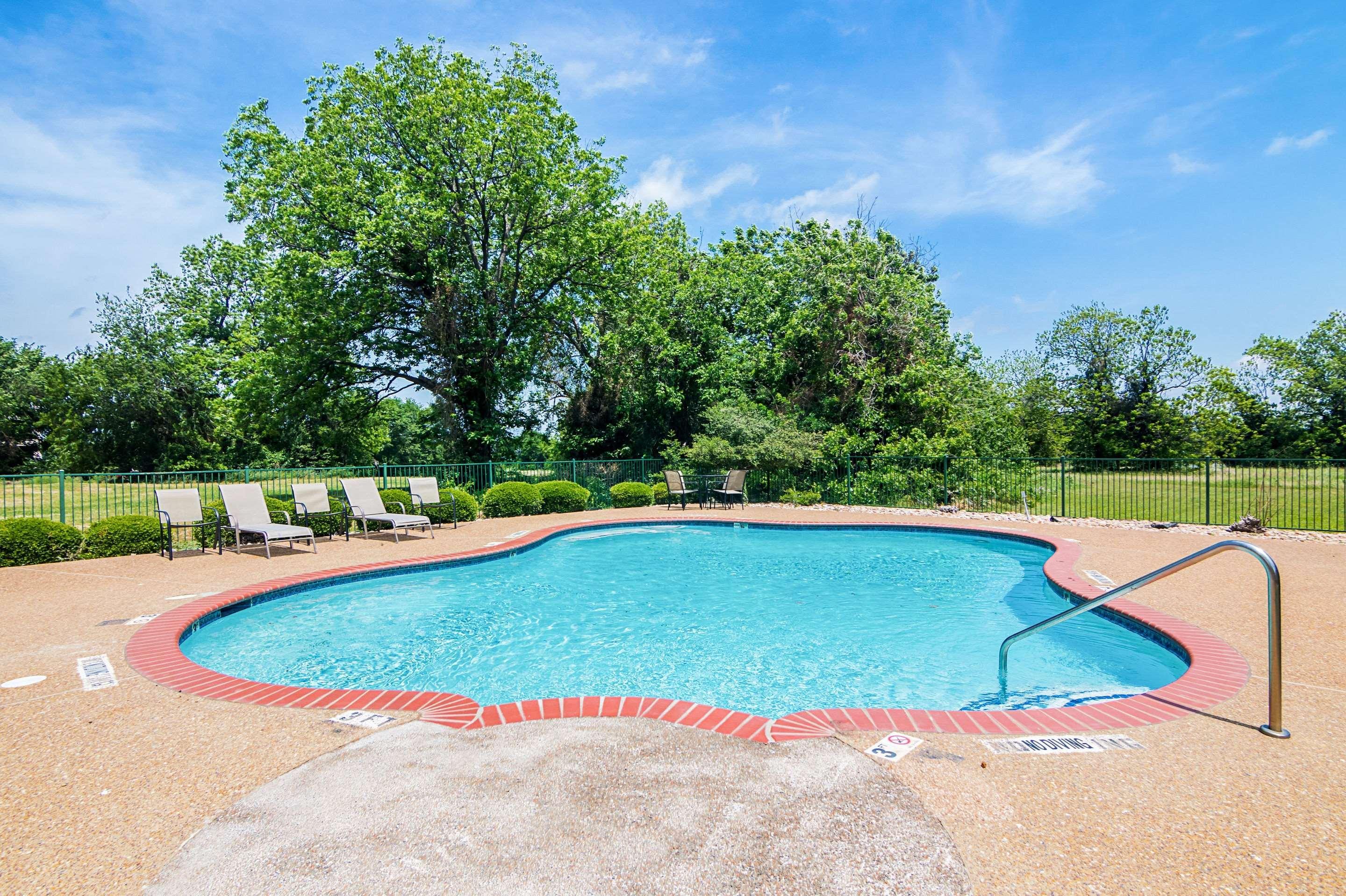 Quality Inn & Suites Garland - East Dallas エクステリア 写真